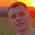Я Михаил, 23, знакомлюсь для без обязательств в Москве
