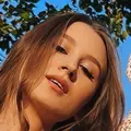 Я Валя, 21, из Казани, ищу знакомство для виртуального секса