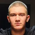 Я Александр, 18, из Минска, ищу знакомство для на одну ночь