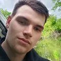Даня из Санкт-Петербурга, мне 19, познакомлюсь для секса на одну ночь