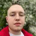 Олег из Великого Новгорода, мне 20, познакомлюсь для приятного времяпровождения