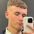 Я Евгений, 21, из Лондона, ищу знакомство для постоянных отношений