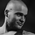Я Vladislav, 21, знакомлюсь для без обязательств в Москве