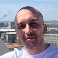 Я Максим, 27, знакомлюсь для общения в Москве