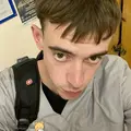Я Антошечка, 23, знакомлюсь для открытые отношения в Саратове