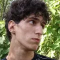 Я Давид, 18, из Ростова-на-Дону, ищу знакомство для постоянных отношений