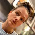 Я Леночка, 37, знакомлюсь для на одну ночь в Париже