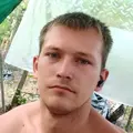 Я Алексей, 25, из Каменска, ищу знакомство для секса на одну ночь