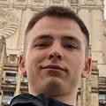 Андрей из Рязани, мне 20, познакомлюсь для приятного времяпровождения