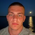 Я Никита, 18, из Ростова-на-Дону, ищу знакомство для без обязательств