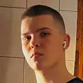 Я Максим, 18, из Сургута, ищу знакомство для без обязательств
