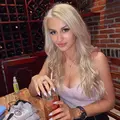 Я Линора, 26, из Новосибирска, ищу знакомство для приятного времяпровождения