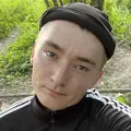 Я Денис, 25, знакомлюсь для секса на одну ночь в Александрии