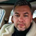 Я Артур, 38, знакомлюсь для открытые отношения в Симферополе