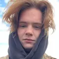 Данил из Кимр, мне 20, познакомлюсь для регулярного секса