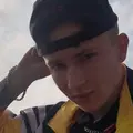 Я Денис, 23, знакомлюсь для без обязательств в Санкт-Петербурге