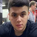 Я Руслан, 19, из Новосибирска, ищу знакомство для приятного времяпровождения