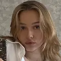 Я Лера, 18, знакомлюсь для открытые отношения в Курске