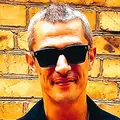 Эр Ван из Макеевки, ищу на сайте секс на одну ночь