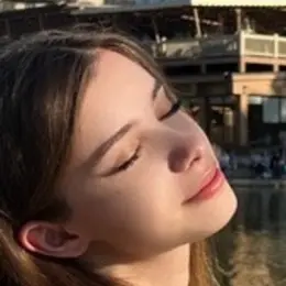 Я Лиза, 20, из Москвы, ищу знакомство для общения