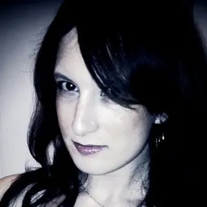 Я Карина, 23 из Обнинска, ищу знакомство с парнем или девушкой для дружбы