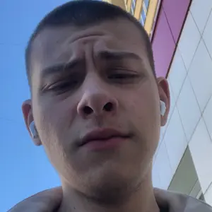 Арсений из Кирова, мне 18, познакомлюсь для дружбы