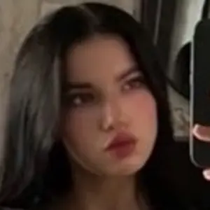 Кристина из Москвы, ищу на сайте на одну ночь