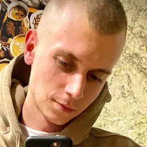 Я Олександр, 21, знакомлюсь для постоянных отношений в Полтаве