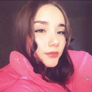Я Юлиана, 24, знакомлюсь для открытые отношения в Киришах