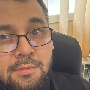 Андрей из Ленинградской, мне 33, познакомлюсь для на одну ночь