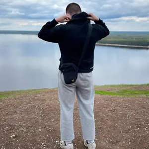 Я , 25, знакомлюсь в Казани