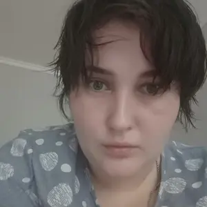 Ланна из Калининграда, мне 22, познакомлюсь с парнем, девушкой или парой для дружбы
