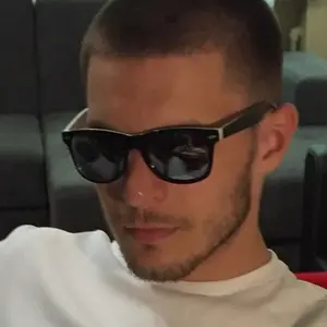Я Evgeniy, 23, знакомлюсь для без обязательств в Шостке