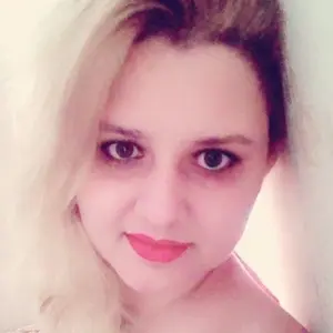 Наталья из Лобни, мне 34, познакомлюсь с парнем или девушкой для дружбы