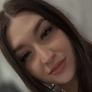 Арина из Большого Камня, ищу на сайте на одну ночь