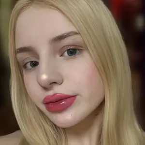Я Карина, 22, из Челябинска, ищу знакомство для без обязательств