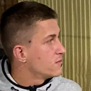 Я Константин, 22, знакомлюсь для дружбы в Туле