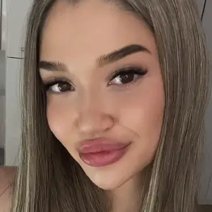 Anna из Киева, ищу на сайте открытые отношения