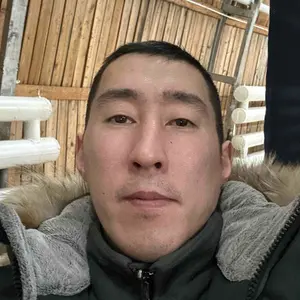 Михаил из Якутска, мне 32, познакомлюсь для без обязательств