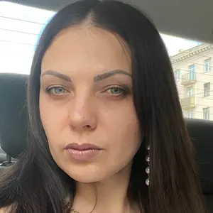 Alisa из Минска, ищу на сайте без обязательств