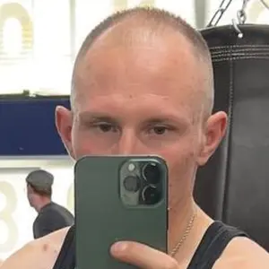 Я Viktor, 30, из Лондона, ищу знакомство для открытые отношения