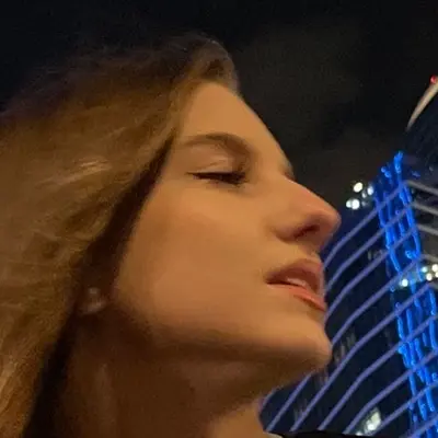 Я Анастасия, 21 из Москвы, ищу знакомство с парнем для общения