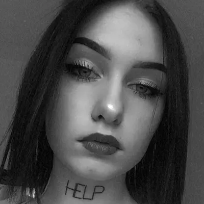 Я Ева, 20 из Новокузнецка, ищу знакомство с парнем