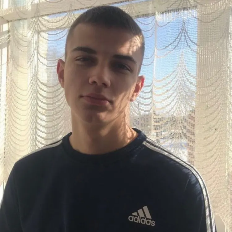 Я Даниил, 22, из Саянска, ищу знакомство для общения